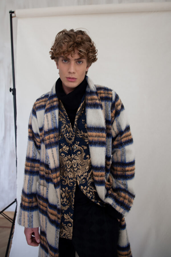 Nidodileda Coat DEUSEXMACH222 Off White 2