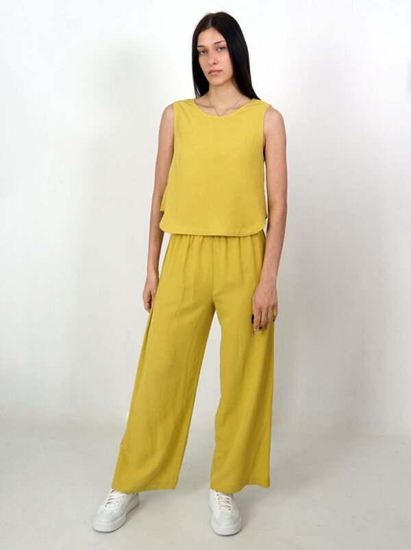 Cropped Top by Moutaki