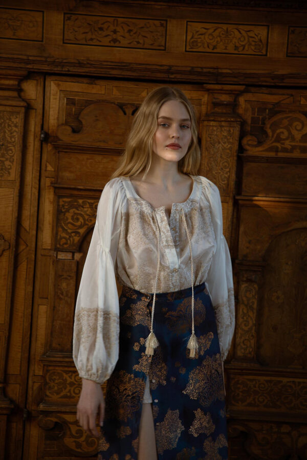 Delaware Embroidered Top by Nidodileda