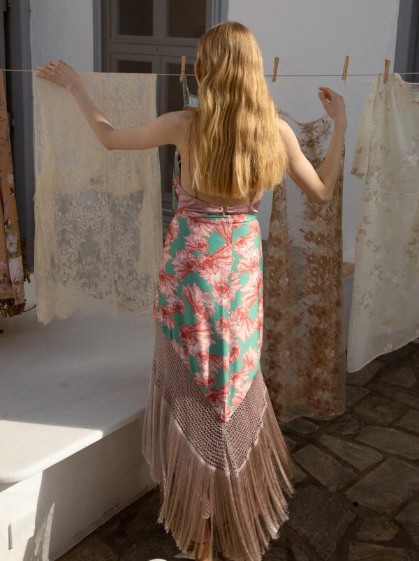 Nidodileda Shell Shawl Printed Fringed