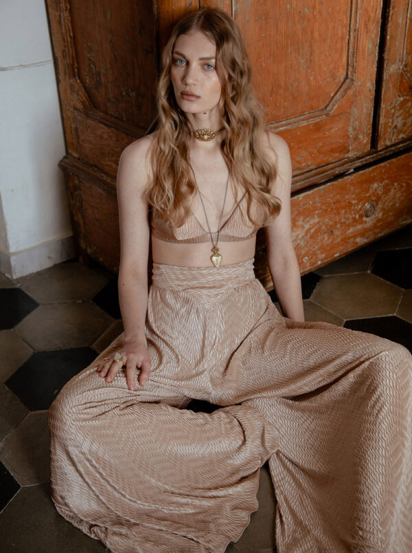 Pleated high-waisted wide-leg pants "Natural" by Nidodileda